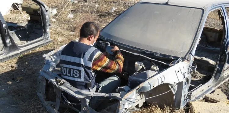 Haciz ve yakalama kayıtlı araçları parçalayan şahıs gözaltına alındı