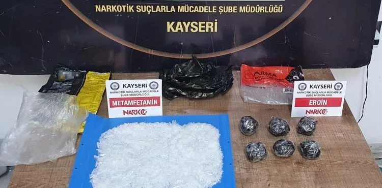 Cips poşetinden uyuşturucu çıktı