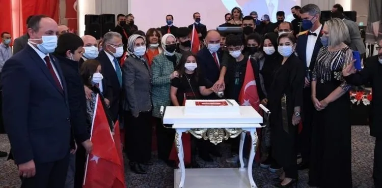Vali Günaydın: "Kayseri olarak Cumhuriyetimizin 100. yılında ki hedeflere ulaşabilmek için büyük gayret gösteriyoruz"