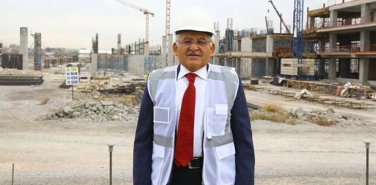 BAŞKAN BÜYÜKKILIÇ VE İL BAŞKANI ÇOPUROĞLU’NDAN HAVALİMANI İNCELEMESİ