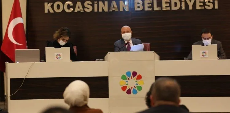 BAŞKAN ÇOLAKBAYRAKDAR, “ŞAMPİYON SPORCULAR YETİŞTİRİYORUZ”