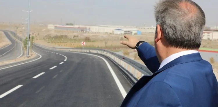 BAŞKAN DR. PALANCIOĞLU “ŞEVKET BAHÇECİOĞLU CADDESİ HAYIRLI OLSUN”