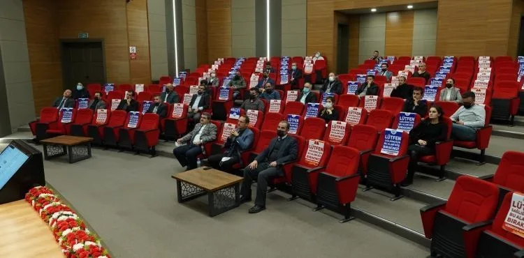 MELİKGAZİ’DE COĞRAFİ TABANLI AKILLI VERİ ARŞİV YAZILIMI EĞİTİMİ