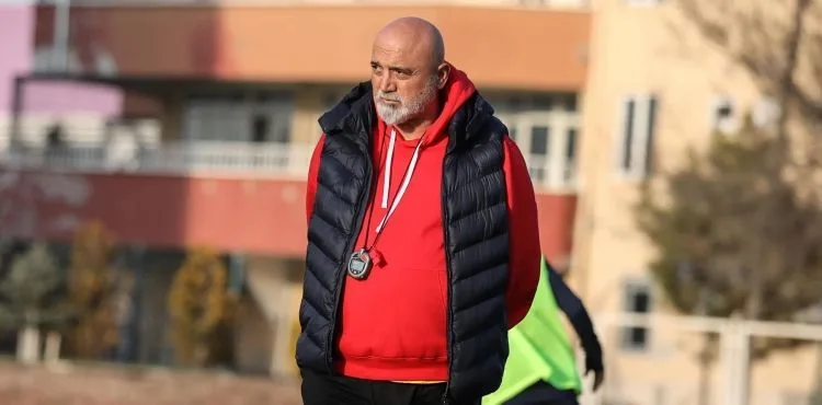 Hikmet Karaman: "Göztepe maçını kayıpsız geçmeliyiz"