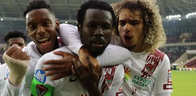 A. Hatayspor, Antalyaspor'u 3-1'le geçti