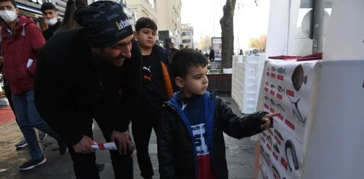 Vatandaşlara broşürlü balık uyarısı