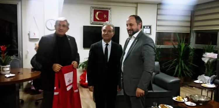 KARAYEL’İN KAYSERİ KIZILAY YÖNETİMİ ZİYARETİ