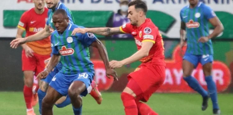 Çaykur Rizespor, kendi evinde Kayserispor'u yıktı
