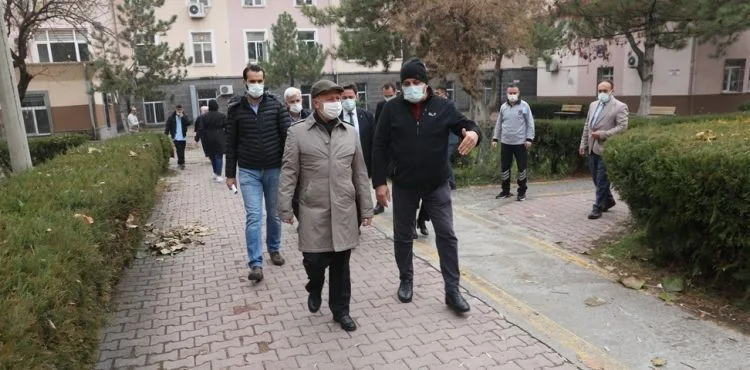 KOCASİNAN, ŞEHİR MERKEZİNDEKİ OTOPARK İHTİYACINI ÇÖZÜME KAVUŞTURUYOR