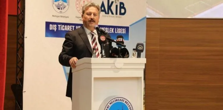 TÜRKİYE'DE BİR İLK; DIŞ TİCARET VE LOJİSTİK MESLEK LİSESİ