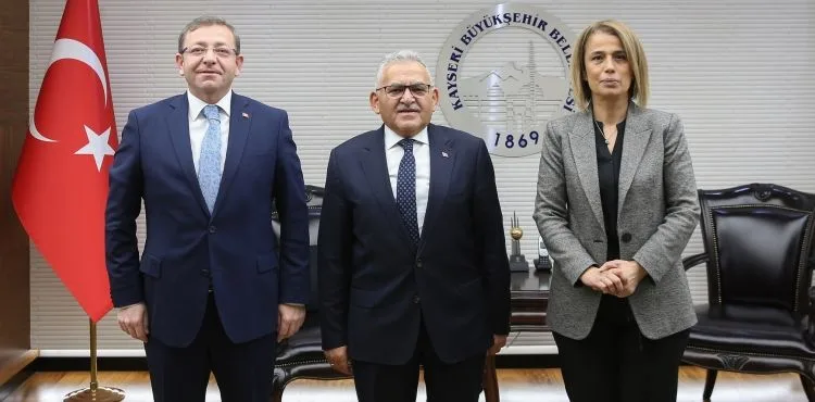 BAŞKAN BÜYÜKKILIÇ’A KOMŞU ŞEHİR ZİYARETLERİ
