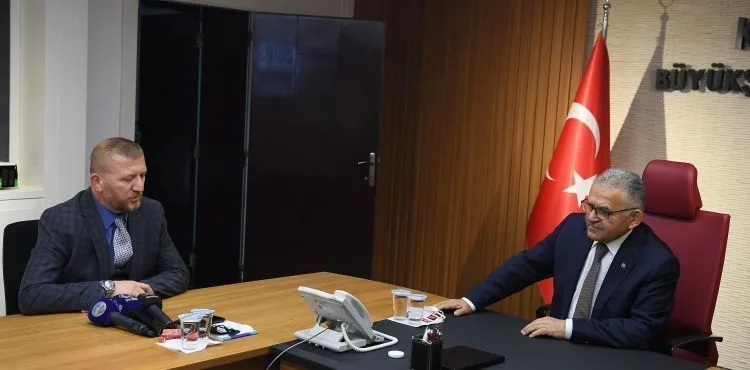 BAŞKAN BÜYÜKKILIÇ, KAYSERİ YOZGATLILAR FEDERASYONU BAŞKANI ÇAĞAN VE YÖNETİMİNİ KABUL ETTİ