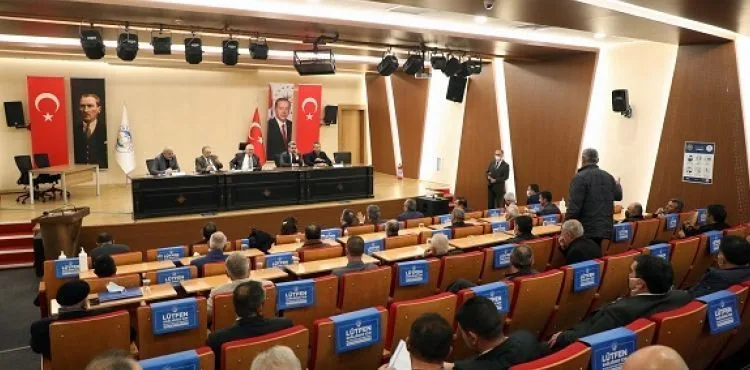 TALAS'TA GENİŞLETİLMİŞ MUHTARLAR TOPLANTISI
