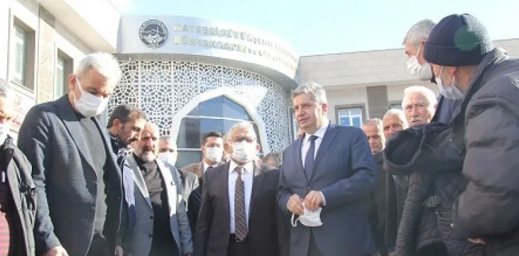 BÜNYAN 2021 YILI SON MUHTARLAR TOPLANTISI KAYSERİ BÜYÜKŞEHİR BELEDİYE BAŞKANI Dr. MEMDUH BÜYÜKKILIÇ BAŞKANLIĞINDA GERÇEKLEŞTİRİLDİ