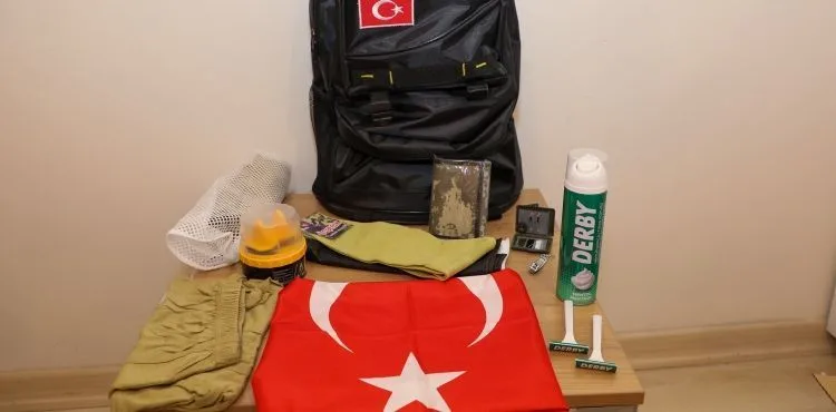 ASKER ADAYLARINA TALAS’TAN ÇANTA HEDİYESİ