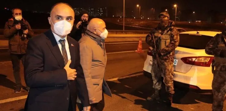 Protokolden polis ve jandarmaya 'yılbaşı' ziyareti