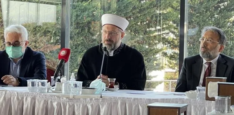 Diyanet İşleri Başkanı Prof. Dr. Ali Erbaş'tan Özgür Özel'e sert tepki