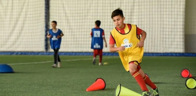 BÜYÜKŞEHİR’DEN GENÇLERE 3’ÜNCÜ KIŞ DÖNEMİ SPOR OKULLARI KURSU