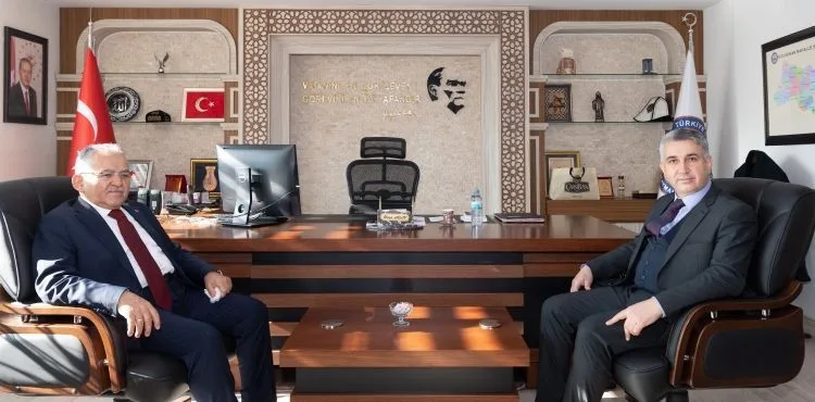 BÜYÜKKILIÇ’TAN KOCASİNAN KAYMAKAMLIĞI’NA ZİYARET