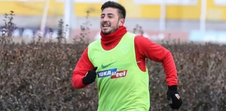 Nurettin Korkmaz kamptan ayrıldı
