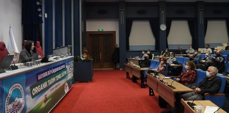 BÜYÜKŞEHİR’İN ORGANİK TARIM TEMEL EĞİTİM PROGRAMI SÜRÜYOR