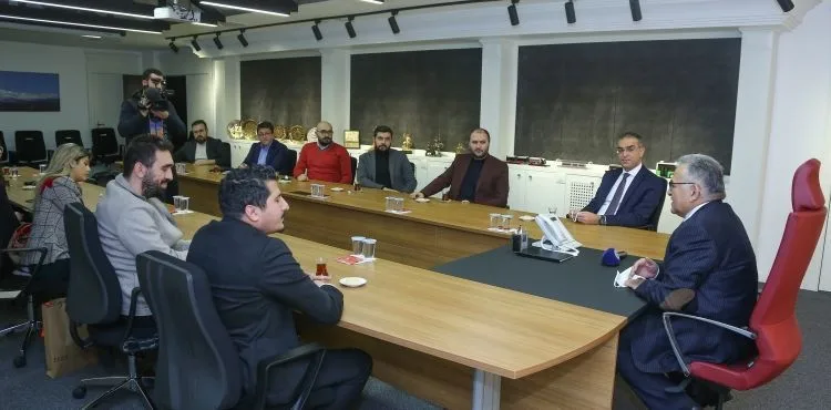 MİMARLAR ODASI YÖNETİMİNDEN BAŞKAN BÜYÜKKILIÇ’A ZİYARET