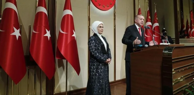 Cumhurbaşkanı Erdoğan ve eşi Emine Erdoğan koronavirüse yakalandı