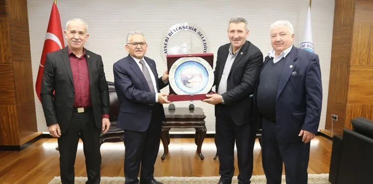 BAŞKAN BÜYÜKKILIÇ’A DEVELİ MUHTARLARINDAN "TEŞEKKÜR" ZİYARETİ