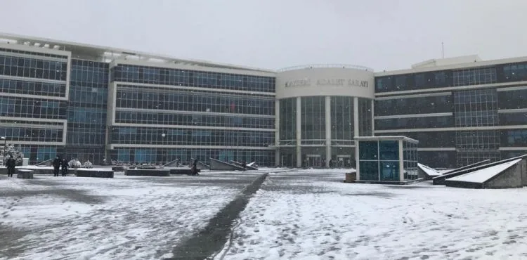 Sosyal medya hesabından terör propagandası yapan yabancı uyruklu şahsa 1 yıl 6 ay hapis