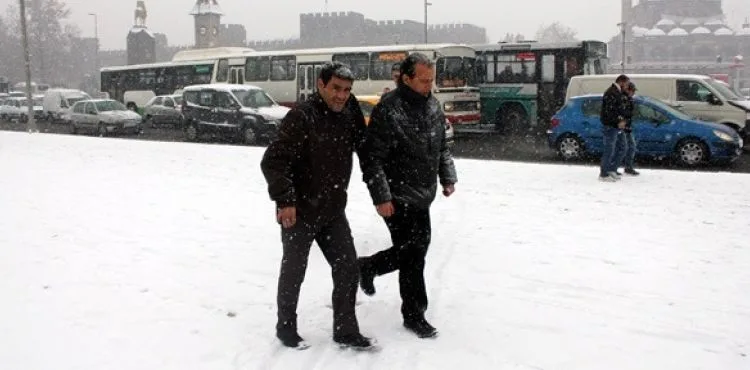 Kayseri ve 15 il için kar ve çığ uyarısı