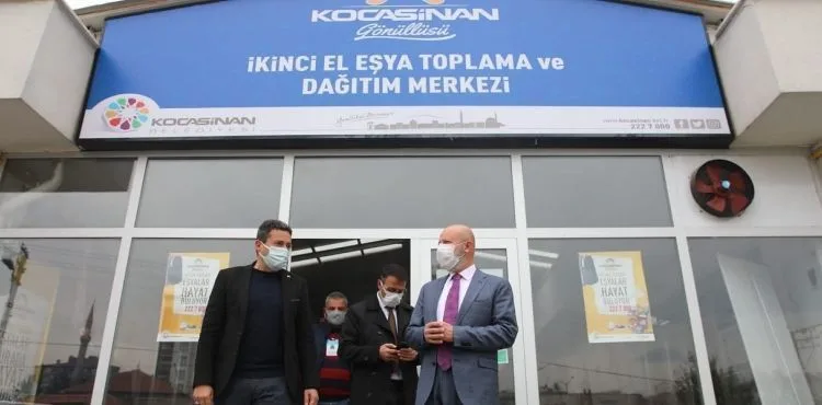 KOCASİNAN’DA İKİNCİ EL EŞYALAR DEĞERLENİYOR
