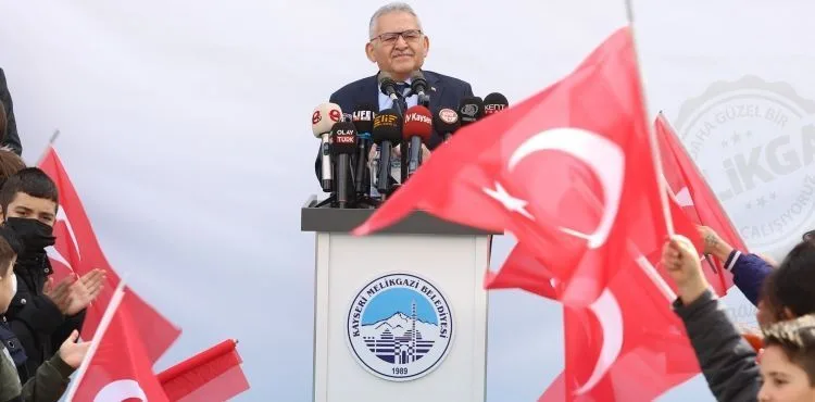 BAŞKAN BÜYÜKKILIÇ’TAN İLDEM’E ARMAĞAN