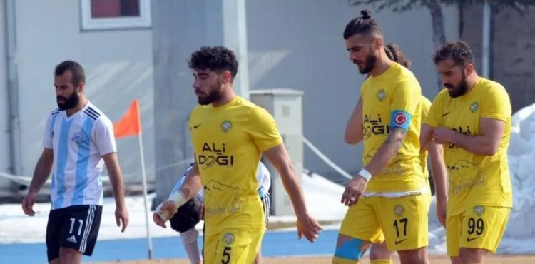 Talasgücü Belediyespor 3 puanı 5 golle aldı