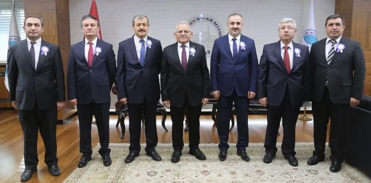 BAŞKAN BÜYÜKKILIÇ’A “VERGİ HAFTASI” ZİYARETİ