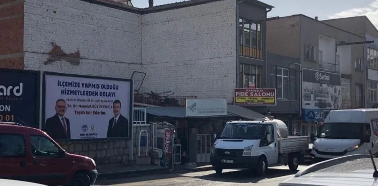 BAŞKAN BÜYÜKKILIÇ’A YEŞİLHİSAR BELEDİYE BAŞKANI TAŞYAPAN’DAN TEŞEKKÜR
