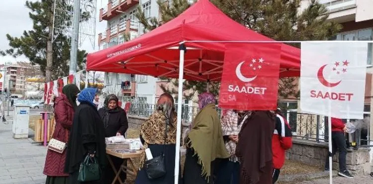 “ERBAKAN BÜYÜK BİR LİDERDİ”