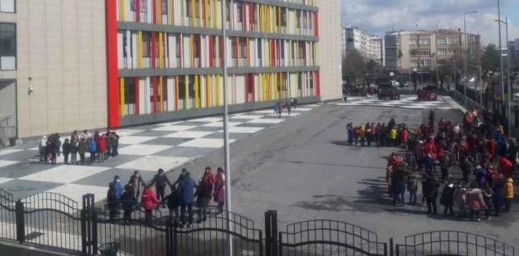 Kayseri’de tüm okullarda deprem tatbikatı yapıldı