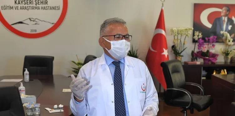 BÜYÜKKILIÇ: “TÜM SAĞLIK ÇALIŞANLARI İNSANLIK İÇİN BİRER KAHRAMANDIR”