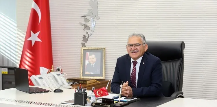 BÜYÜKKILIÇ: “RAMAZAN-I ŞERİF’İN MÜJDELENDİĞİ BERAT GECEMİZ KUTLU OLSUN”