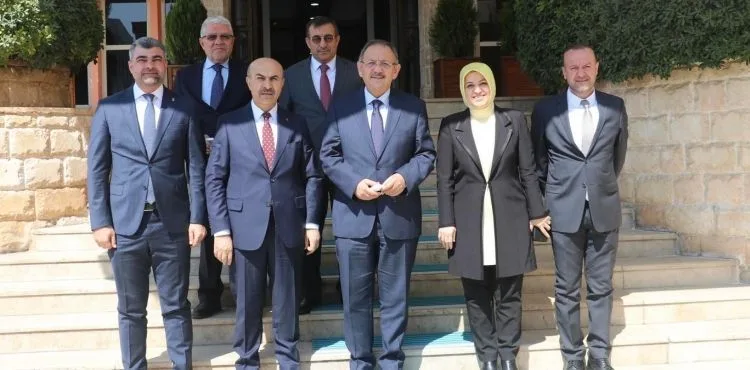 Özhaseki AK Parti Genişletilmiş İl Danışma Meclisi Toplantısı'na katıldı.