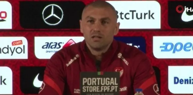 Burak Yılmaz, Portekiz-Türkiye maçı sonrası gözyaşlarını tuamadı, Milli Takım'ı bıraktığını açıkladı