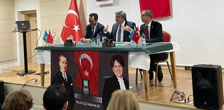 İYİ Parti Talas'ta yeni yönetim kurulu belirlendi