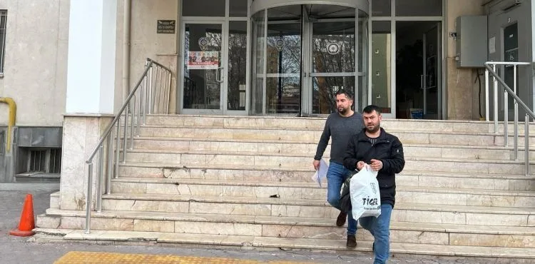 Hırsızlık suçundan aranan şahıs tutuklandı