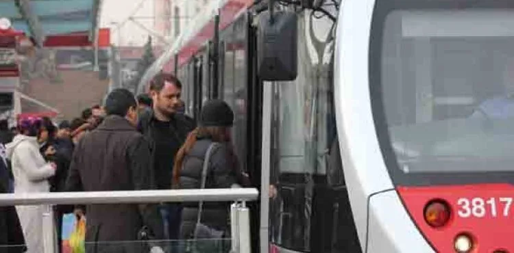 Toplu ulaşımda Türkiye geneli geçerli olacak TRKart hazırlığı