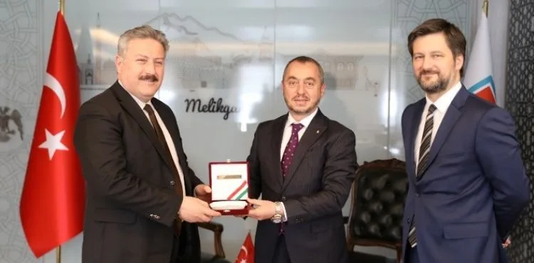 MACARİSTAN’IN ANKARA BÜYÜKELÇİSİ’NDEN BAŞKAN PALANCIOĞLU’NA ZİYARET