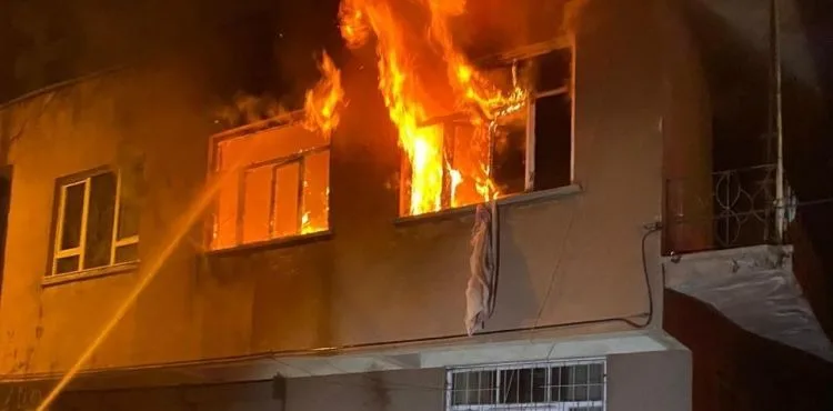 Esenyurt mahallesinde yangın paniği