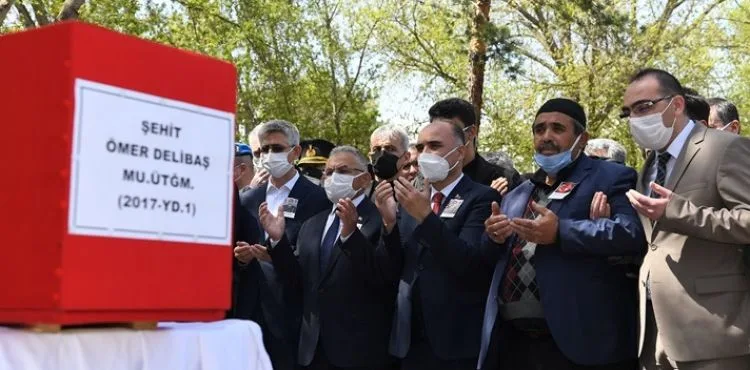 BAŞKAN BÜYÜKKILIÇ, ŞEHİDİMİZİ SON YOLCULUĞUNA UĞURLADI