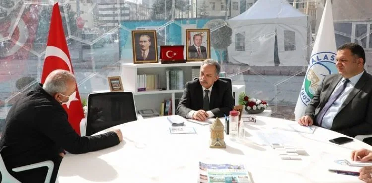 ŞEFFAF ODA 15. HAFTASINDA