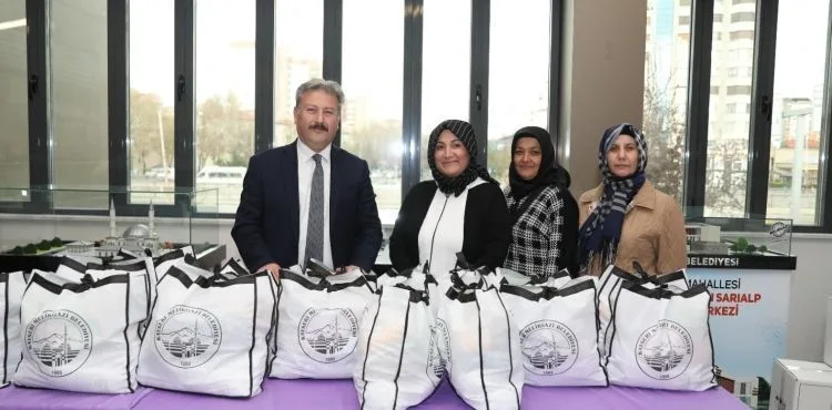 210 ÇÖLYAK HASTASINA GLUTENSİZ GIDA PAKETİ VERİLDİ
