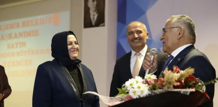 BAŞKAN BÜYÜKKILIÇ, FELAHİYELİLERLE BULUŞTU